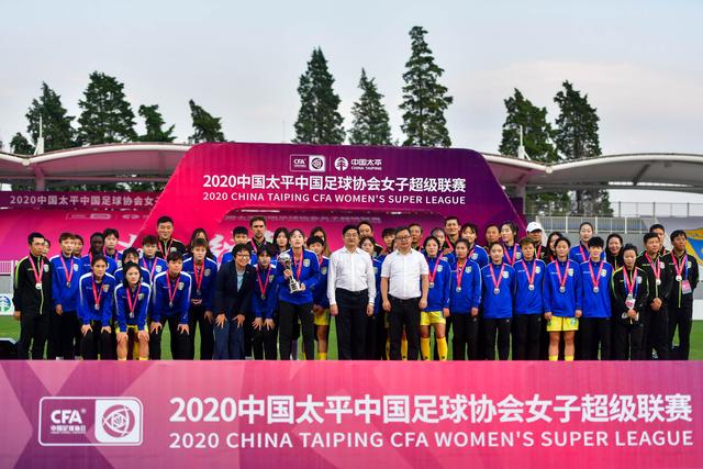 江苏签约双外援 特奎维恩和J-汤普森加盟